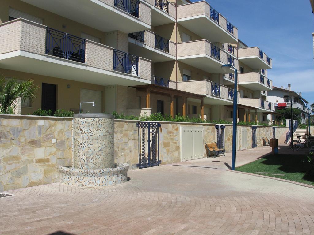Green Bay Village Pineto Εξωτερικό φωτογραφία