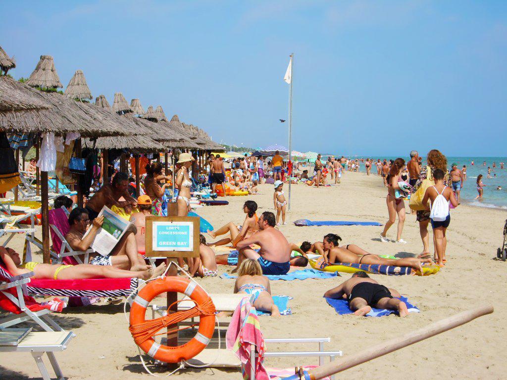 Green Bay Village Pineto Εξωτερικό φωτογραφία