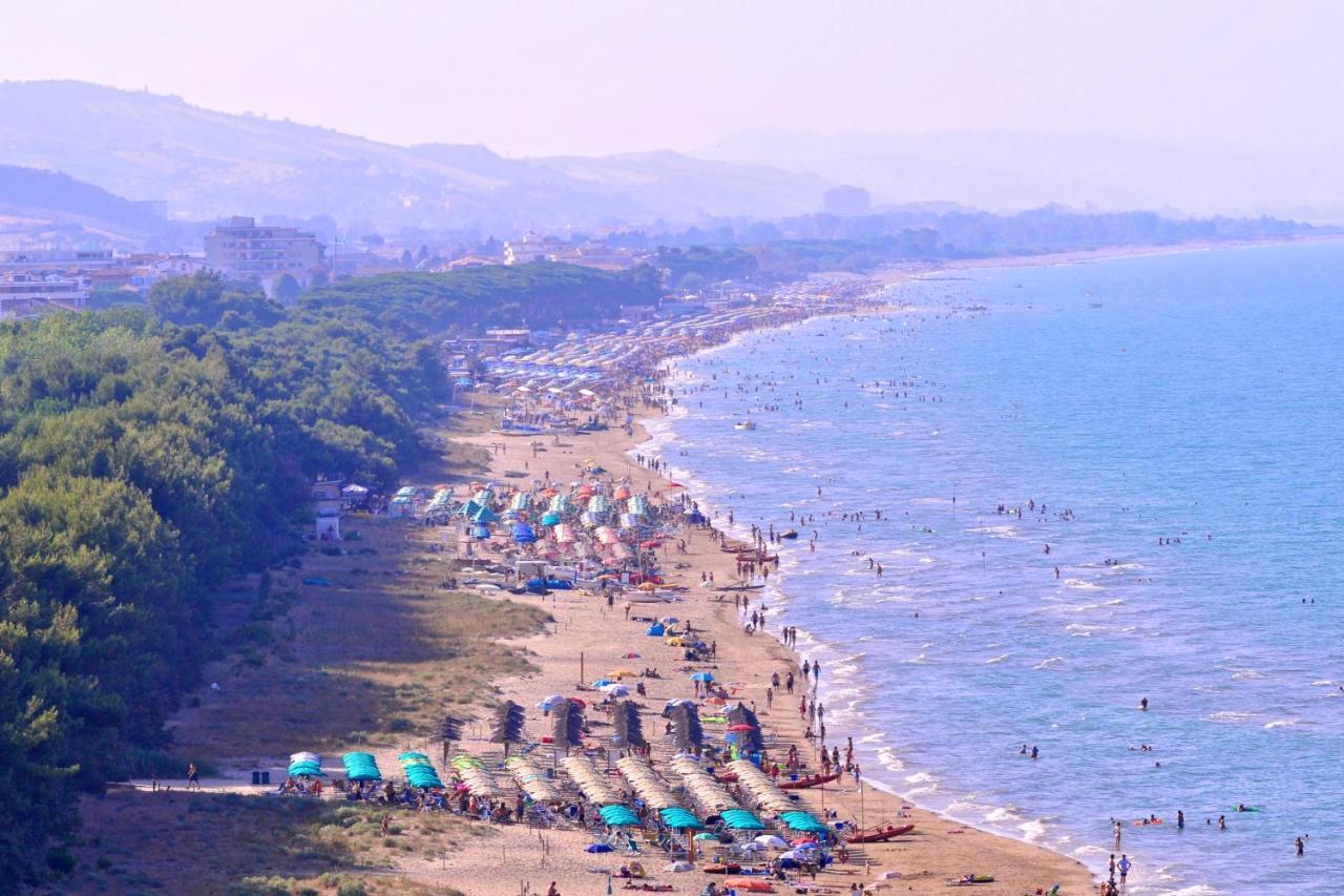 Green Bay Village Pineto Εξωτερικό φωτογραφία