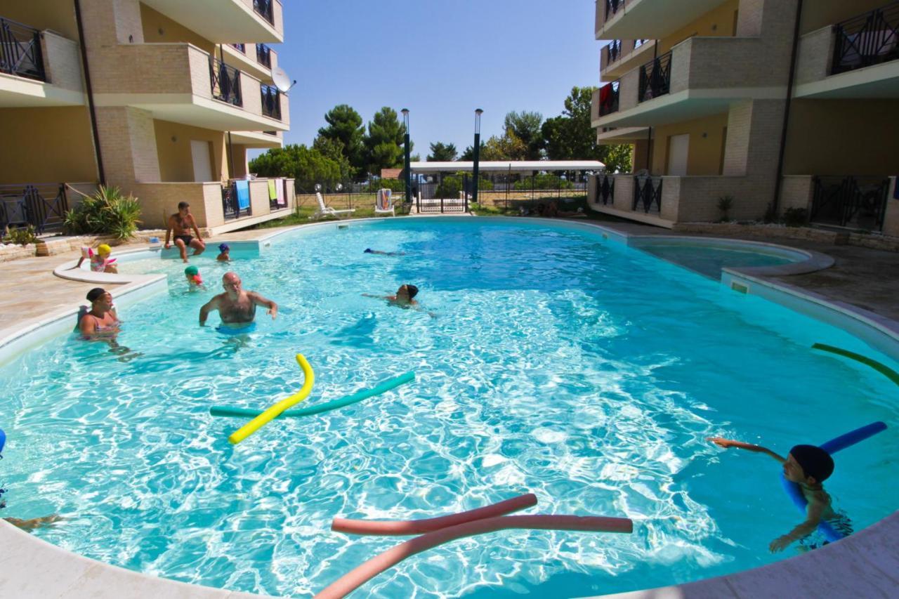 Green Bay Village Pineto Εξωτερικό φωτογραφία