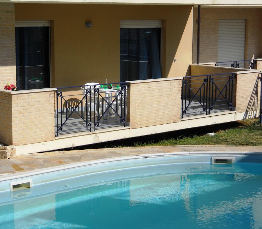 Green Bay Village Pineto Εξωτερικό φωτογραφία